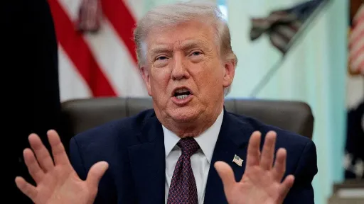 Trump usporedio UFC ring iza Bijele kuće s Ajfelovim tornjem: Moguće da ga nikada nećemo ukloniti