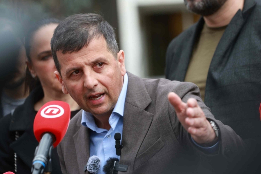 VUKANOVIĆ DIŽE SVE NA NOGE: "Ukoliko se stranci ponovo nagode s Dodikom, Organizovat ćemo MASOVNE PROTESTE!"