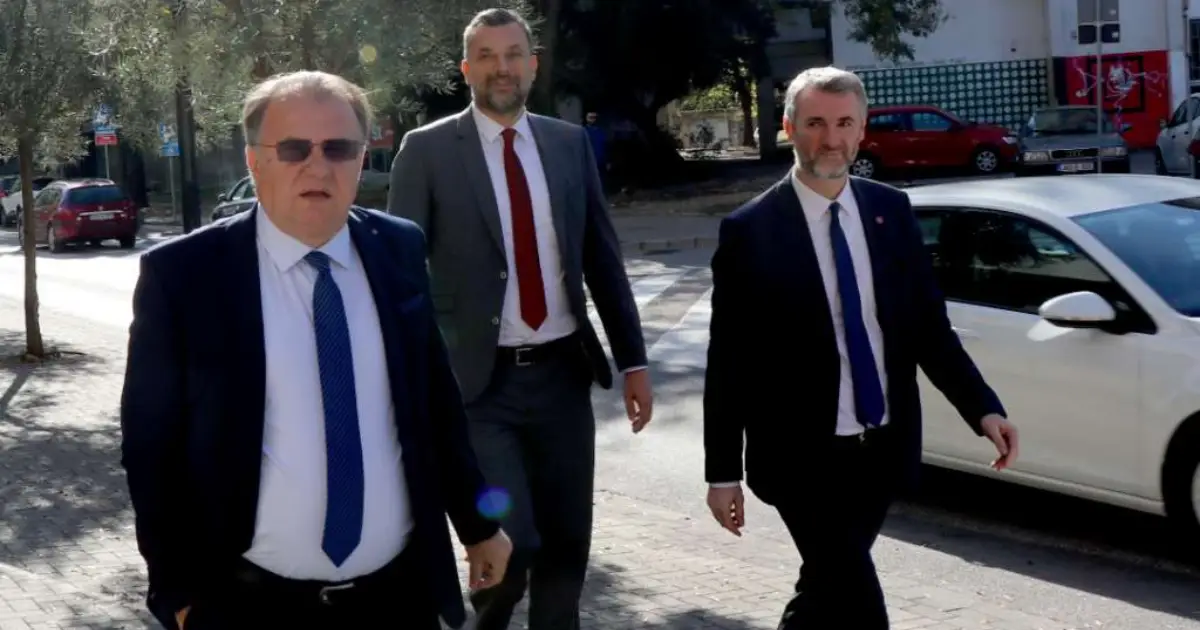 Zastupnici Trojke: Moramo ponoviti, nema dijaloga sa bjeguncem od zakona