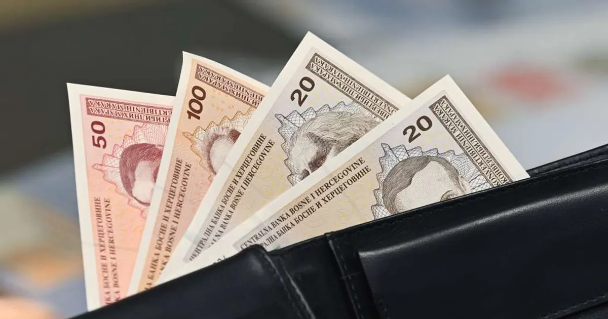 Smanjila se prosječna neto plata u BiH za juni