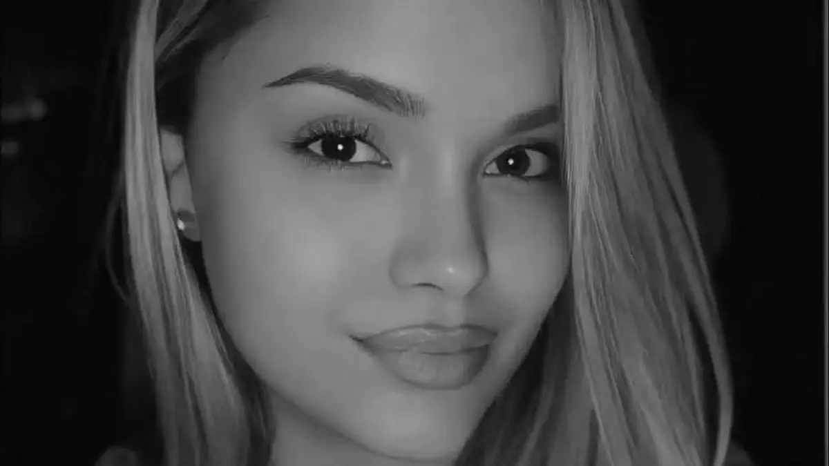 Amra Daut (21) preminula je na Kliničkom centru Univerziteta u Sarajevu nakon saobraćajne nesreće u Poslovnom centru 96, javlja Vite&scaron;ki.ba