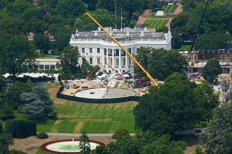 Istraga u Bijeloj kući o curenju informacija o sigurnosnim nedostacima aviona Donalda Trumpa, formirana "ratna soba" pod vodstvom Susie Wiles i Kash Patela