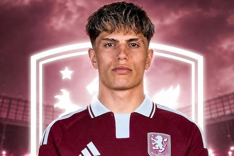 Chelsea dogovorio jednogodi&scaron;nju posudbu Alejandra Garnacha u Aston Villu uz opciju otkupa