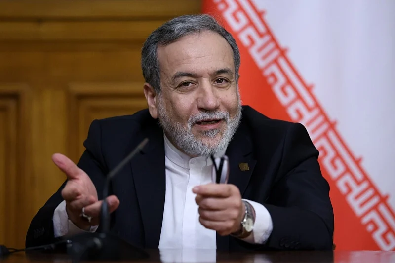 Iran blizu finalizacije sporazuma s Omanom o novim plovnim putevima kroz Hormu&scaron;ki moreuz uz uvjete za SAD