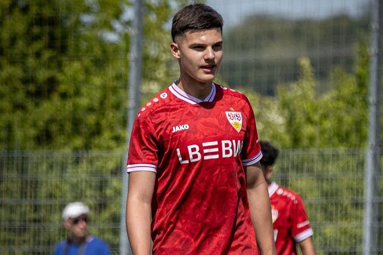 Novi zalog za budućnost Zmajeva: Mladi kapiten Stuttgarta dobio paso&scaron; BiH