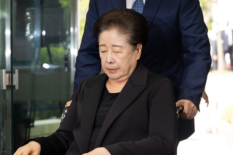 Han Hak-ja, liderka Crkve ujedinjenja, osuđena na dvije godine zatvora zbog podmićivanja biv&scaron;e prve dame Južne Koreje Kim Keon Hee
