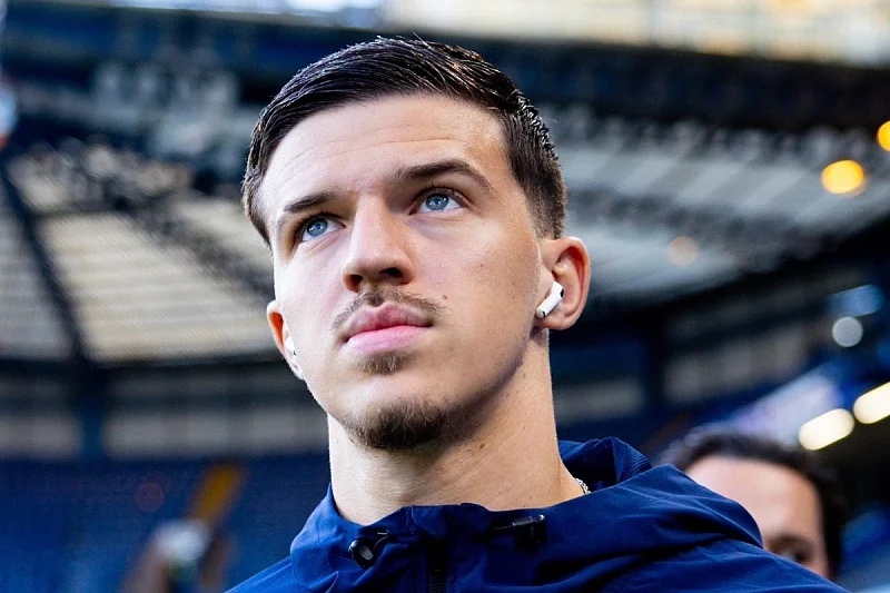 Utakmica Leeds Uniteda i Newcastle Uniteda večeras u Premiershipu s posebnim fokusom na Muharemovića i Dedića