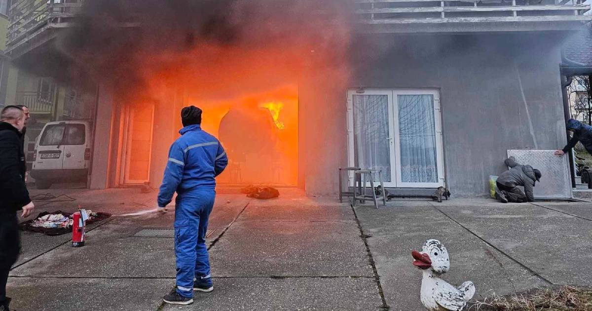 Požar u porodičnoj kući, pretpostavlja se &scaron;ta je uzrok
