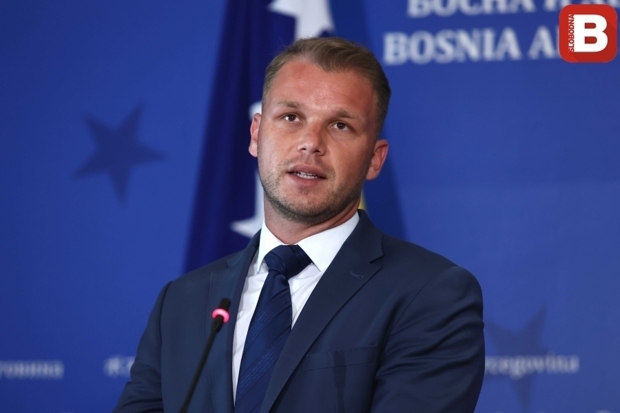 Stanivuković odgovorio Dodiku o kandidaturi za premijera, ističući podr&scaron;ku građana i pravosnažnu presudu protiv Dodika