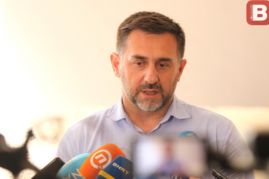 Edin Ramić o veličanju Ratka Mladića: "Jesmo li naučili dovoljno da se tragedija ne ponovi?