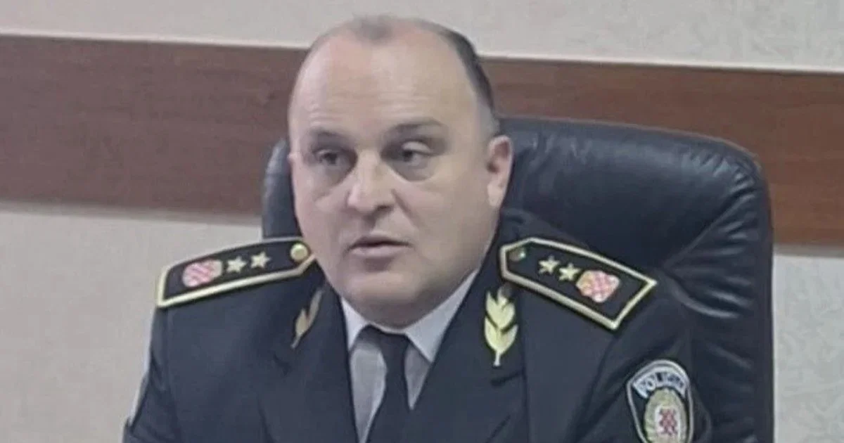 Napad na policijskog službenika u &Scaron;irokom Brijegu: A. V. te&scaron;ko povrijeđen, istraga u toku pod nadzorom Kantonalnog tužila&scaron;tva ZHK