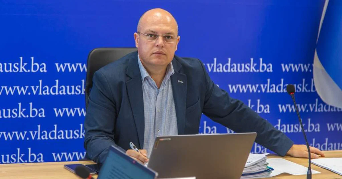 Ustavni sud FBiH privremeno obustavio primjenu odluka o smjeni Vlade Unsko-sanskog kantona