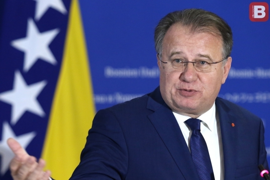 SDP predstavio slogan "Jedna država. Jedan tim." za Opće izbore u BiH, Denis Bećirović kandidat za Predsjedni&scaron;tvo