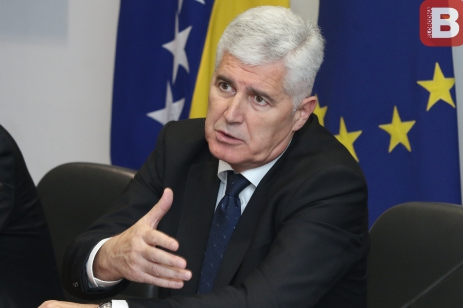 LOBIRANJE NA ČOVIĆEV NAČIN: FARA registar raskrinkao koga je lider HDZ-a zadužio da ga "pogura" u SAD-u i koliko to zadovoljstvo ko&scaron;ta