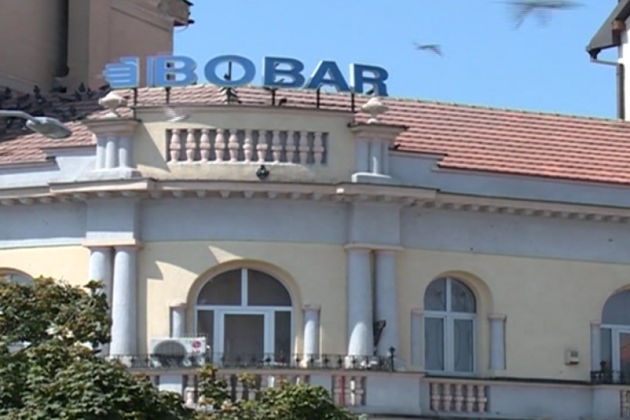 Vi&scaron;e od 133 miliona KM duga prebačeno u vanbilansnu evidenciju Bobar banke, pozivi na odgovornost funkcionera SNSD-a