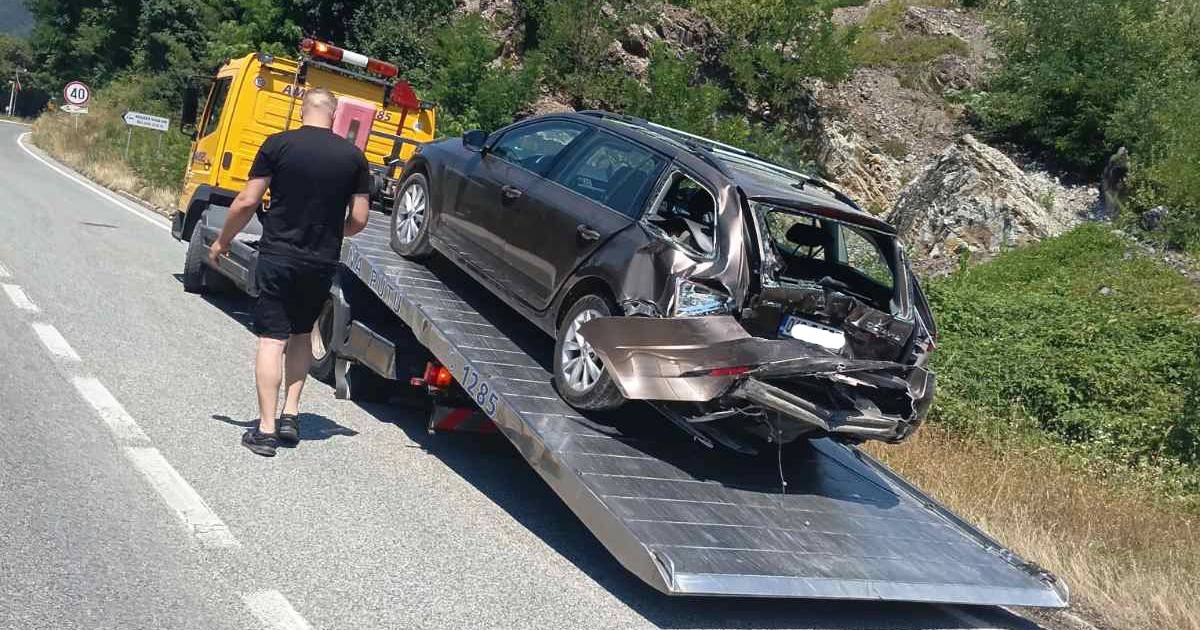 Sudar kamiona i automobila u Donjem Zableću: Vi&scaron;e osoba povrijeđeno, vatrogasci na terenu