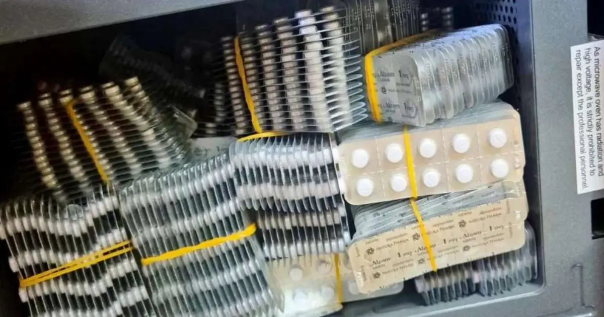 Na aerodromu Sarajevo uhap&scaron;en Irac zbog sumnje na neovla&scaron;teni promet 21.189 tableta opojnih droga