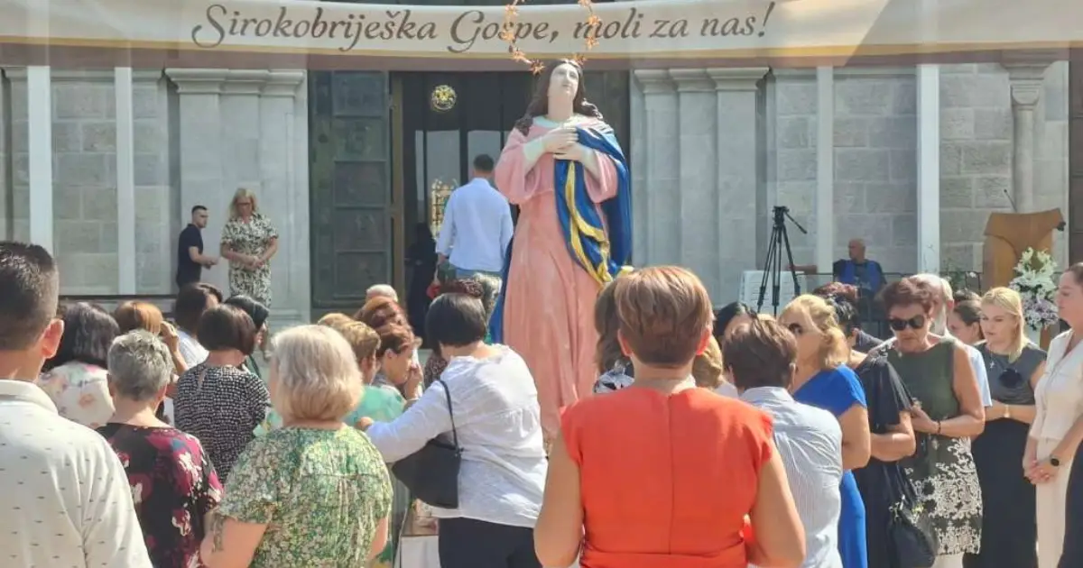 Vjernici se okupljaju u marijanskim sveti&scaron;tima &scaron;irom BiH povodom Velike Gospe, centralna misa u Mostaru u 20:00