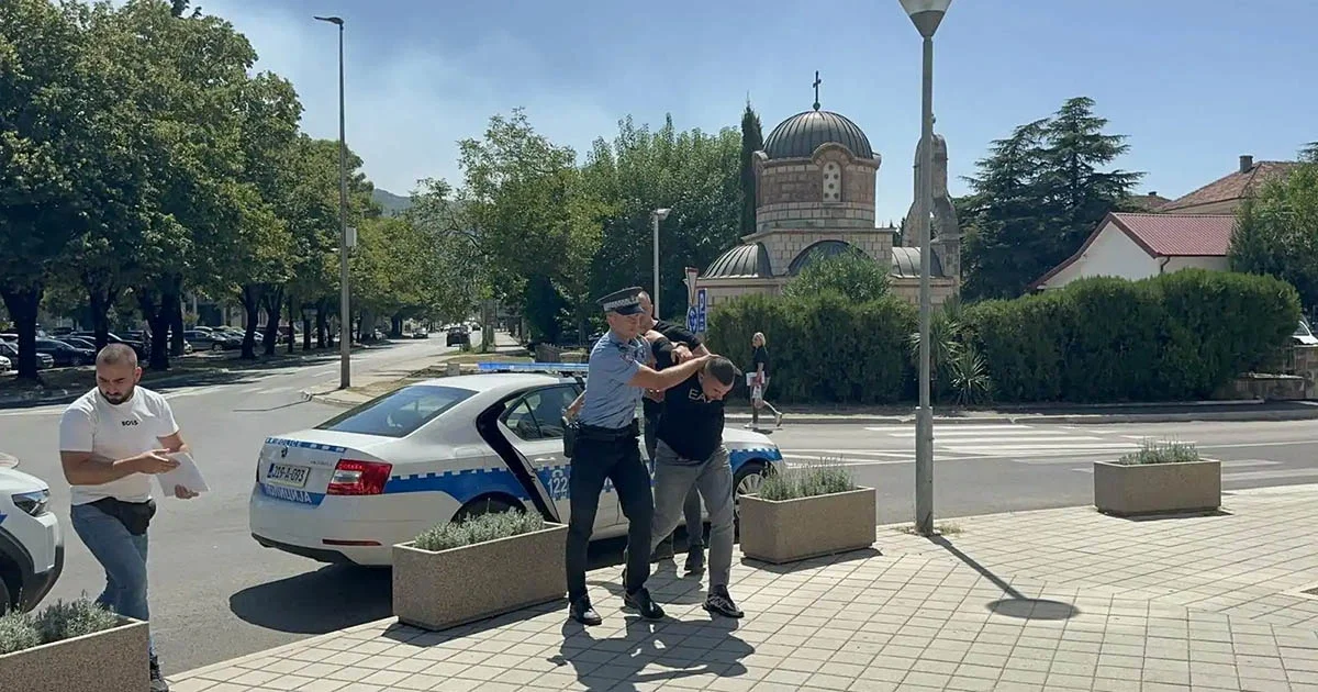 Okružno javno tužila&scaron;tvo u Trebinju predložilo pritvor za četiri osumnjičena zbog poku&scaron;aja ubistva na konjskim trkama u Bijeljani