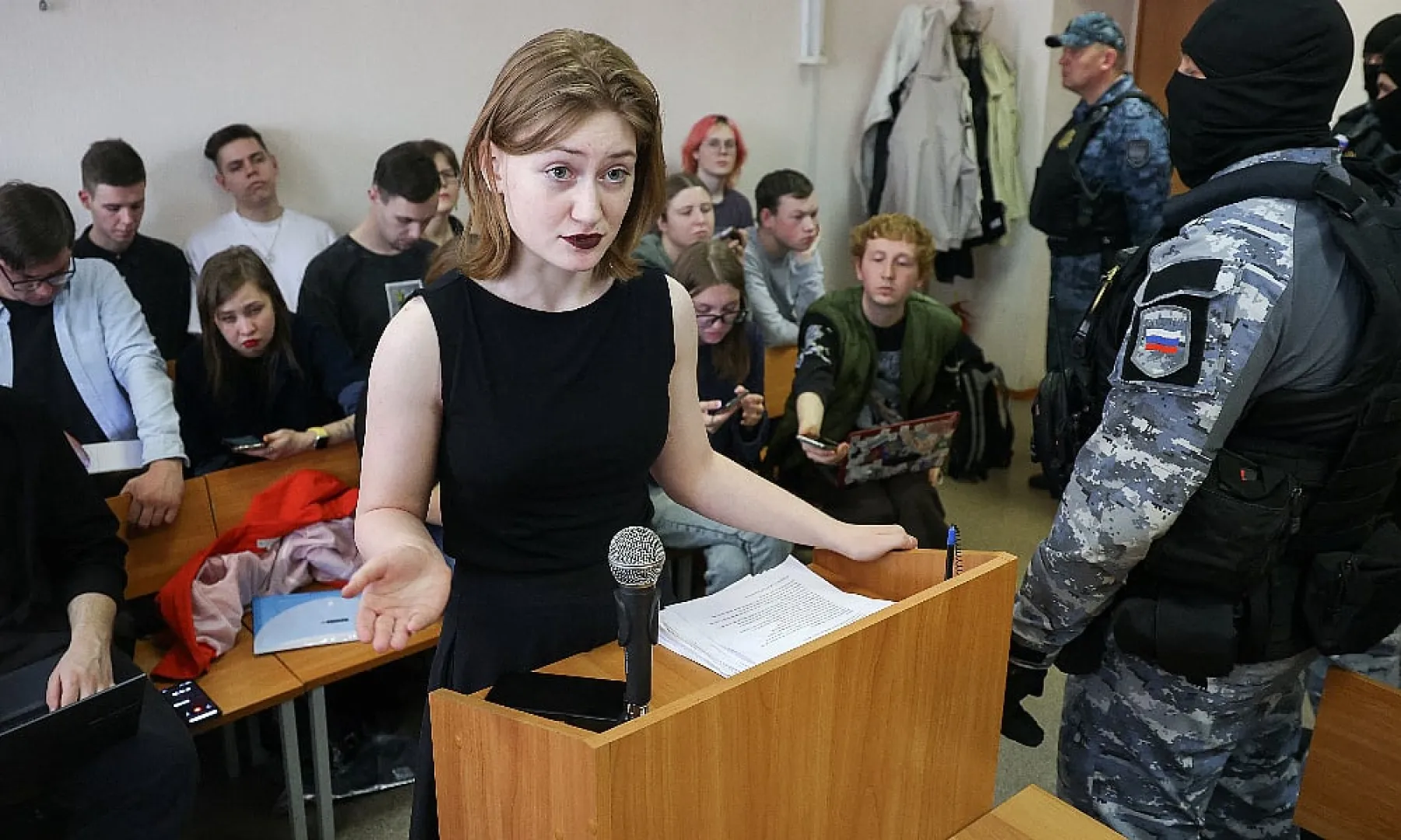 Rusija osudila mladu aktivistkinju (19) na tri godine zatvora zbog pjesme