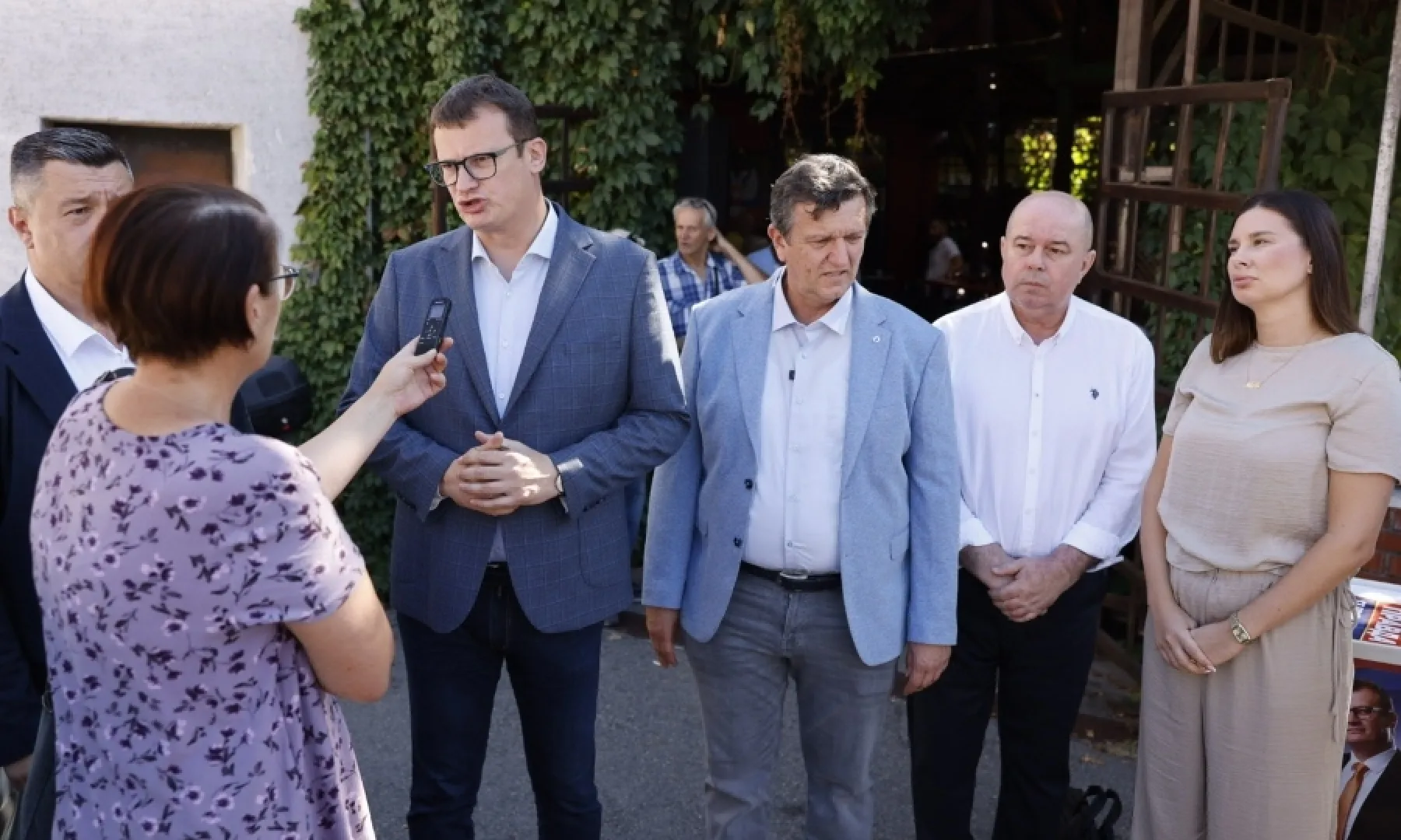 Kandidati SDS-a u Bosanskom Novom istakli važnost rješavanja problema Trgovske gore i mogućnost tužbe protiv Hrvatske