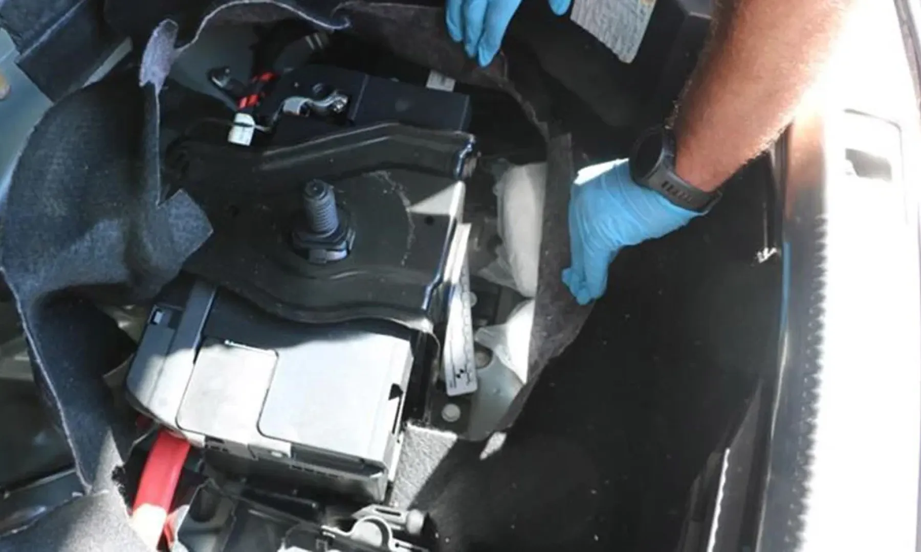 Policija u Slavonskom Brodu uhapsila troje zbog 4,59 kilograma amfetamina