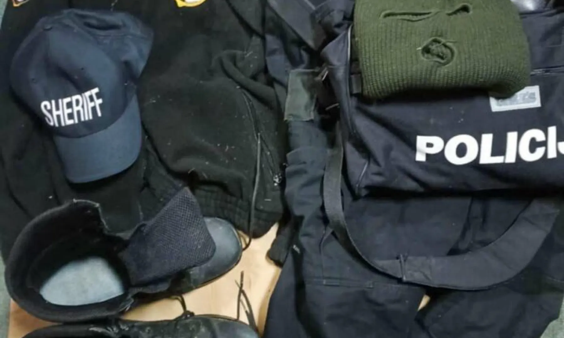 Pretres kuće u Bihaću: Pronađene policijske uniforme i predmeti povezani s krađama