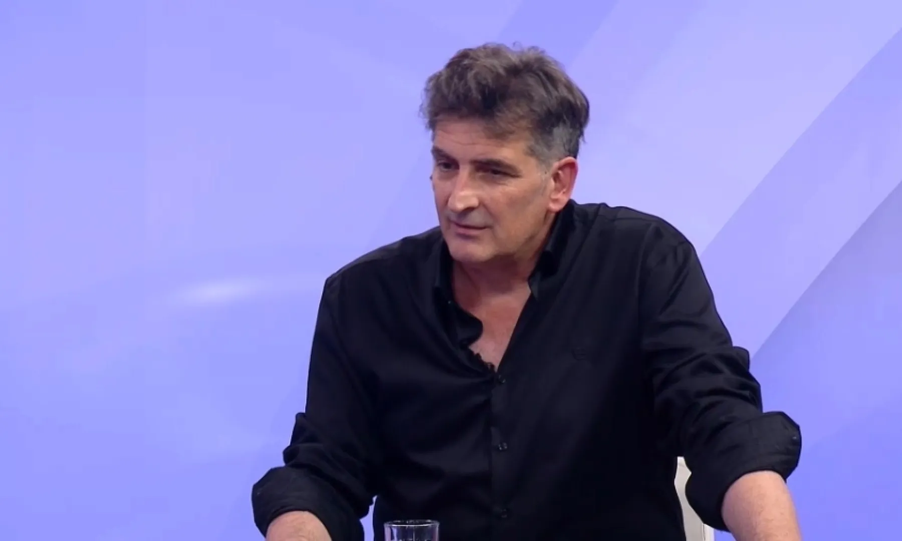 Faruk Kapidžić navodi da je Vlada KS finansirala koncert Prodigyja sa 780.000 KM, dok je dug po građaninu 2.000 KM