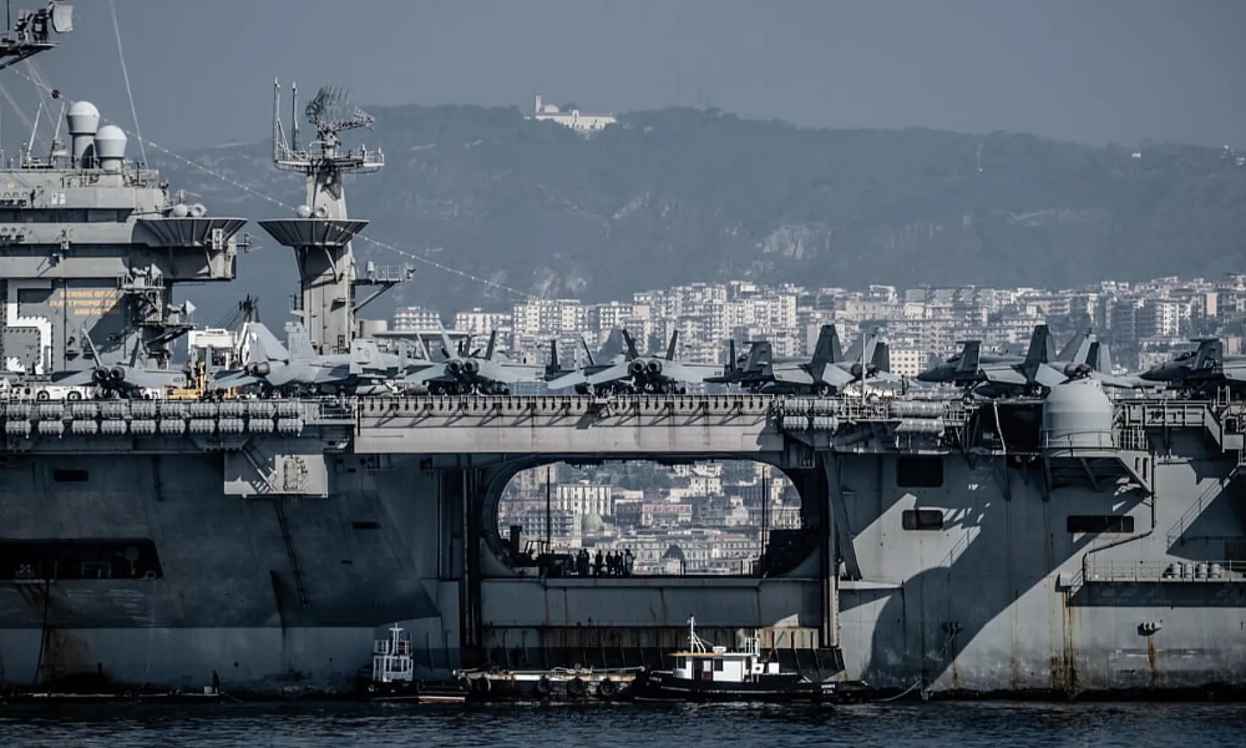 Po drugi put u sedam dana: Američki avion F-18 pao s piste nosača aviona