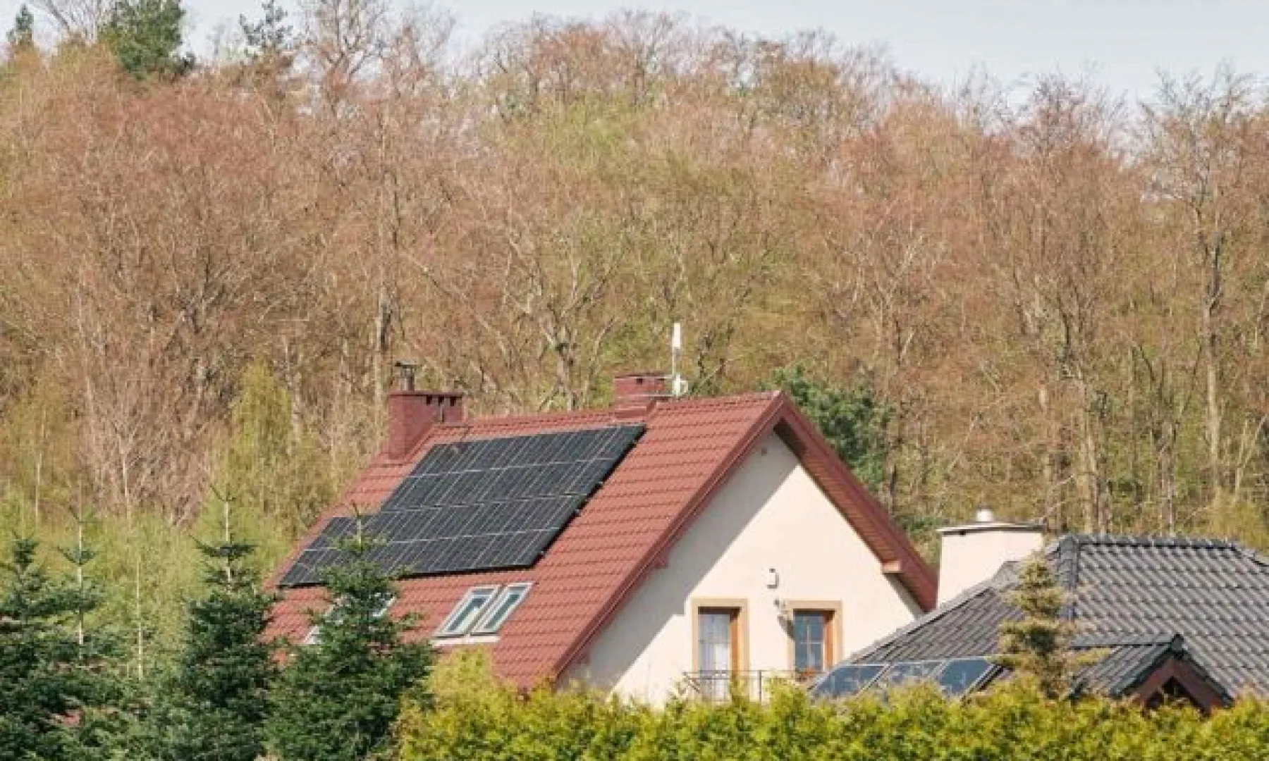 Zašto ulagati u solarnu elektranu na vlastitom krovu?