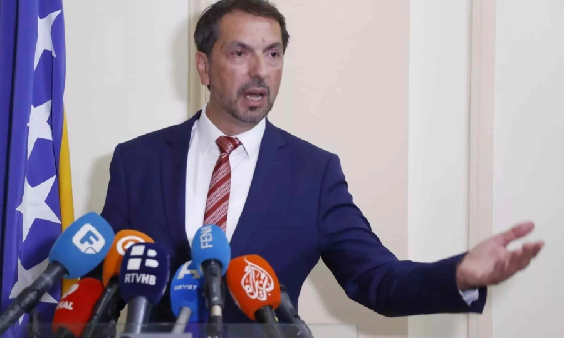PREVRŠIO JE SVAKU MJERU: Opozicija iz RS-a pokreće smjenu Marinka Čavare!