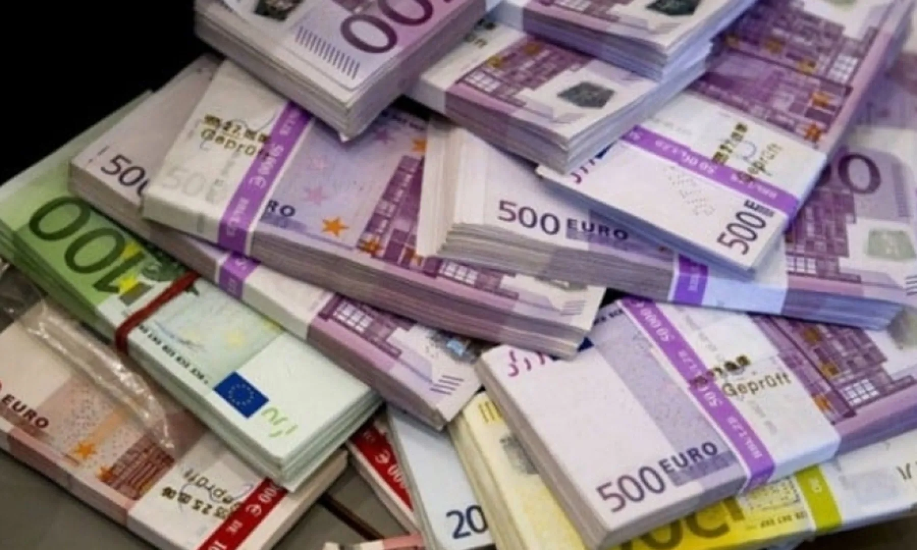 DOK TRAJU BLOKADE EUROPSKOG PUTA BiH: Crnoj Gori iz Plana rasta EU za Zapadni Balkan stižu milioni...