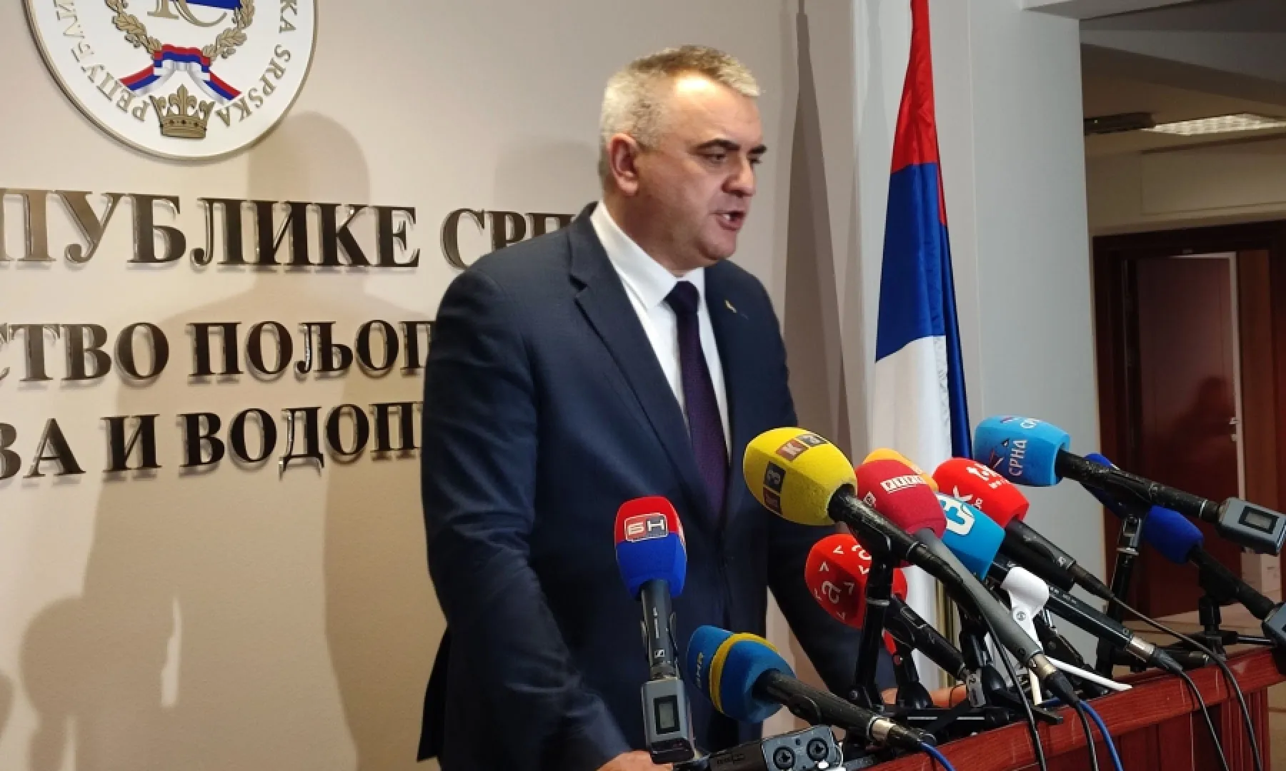 KAD BIVŠI PREDSJEDNIK RS-a KOJEM JE CIK ODUZEO MANDAT PREDLAŽE - MANDATARA: Riječ, dvije o Dodikovom favoritu za novog premijera manjeg bh. entiteta