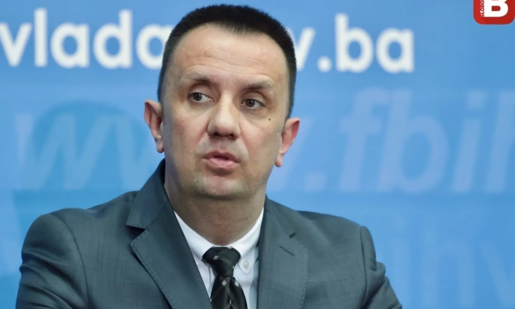 FEDERALNI MINISTAR VEDRAN LAKIĆ: "Zabrinjava činjenica da Vlada Republike Srpske još nije usvojila..."