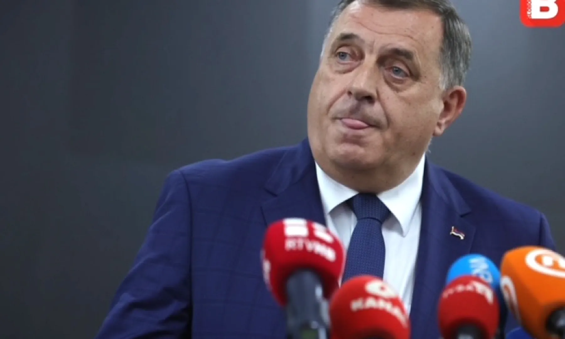 DODIK PONOVO OPTUŽUJE "MUSLIMANE IZ SARAJEVA": Bjegunac od pravosuđa, ali ne i od retorike mržnje