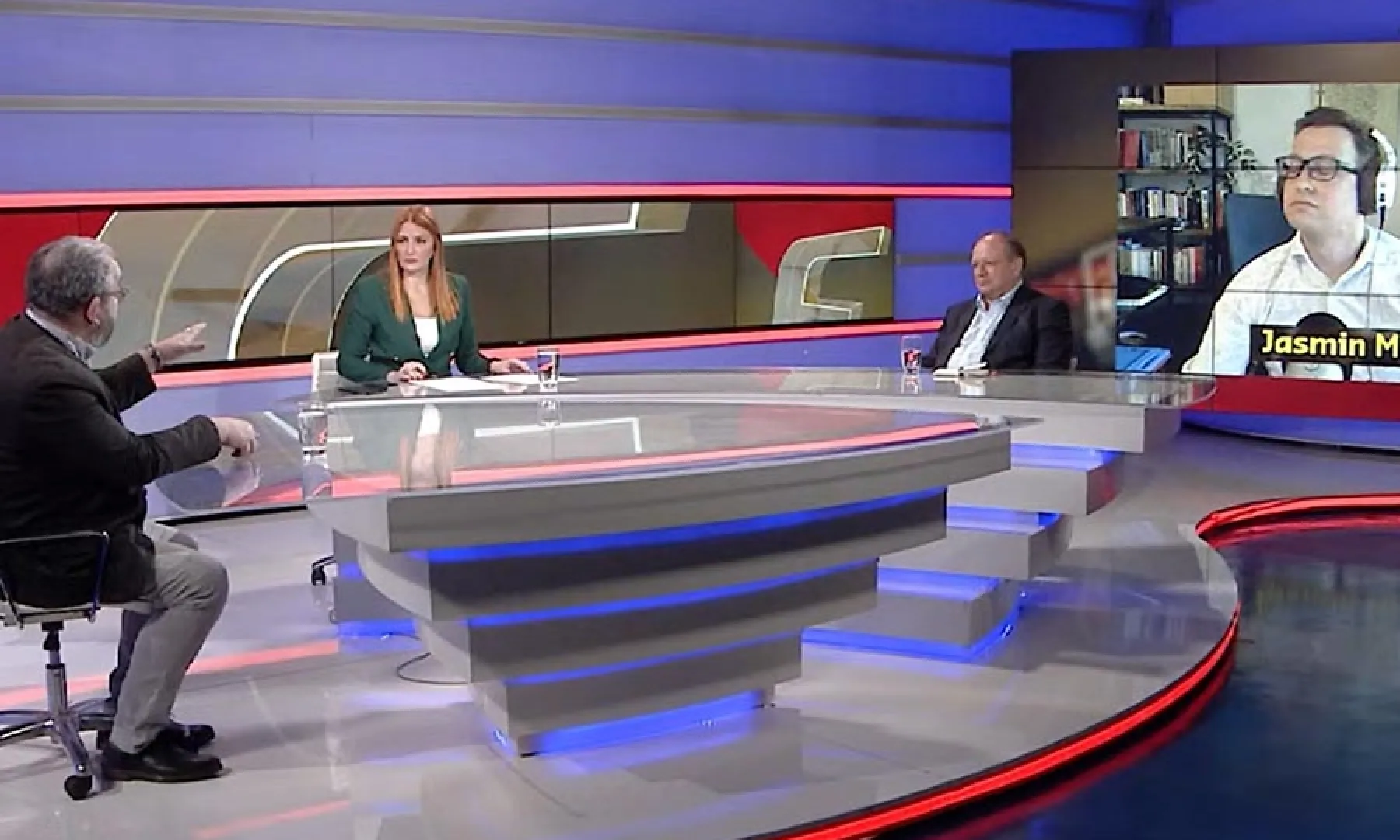 BURNA DEBATA PRED KAMERAMA: „Bosanci i Hercegovci bi se trebali ugledati na ono što se dogodilo u Ukrajini...“