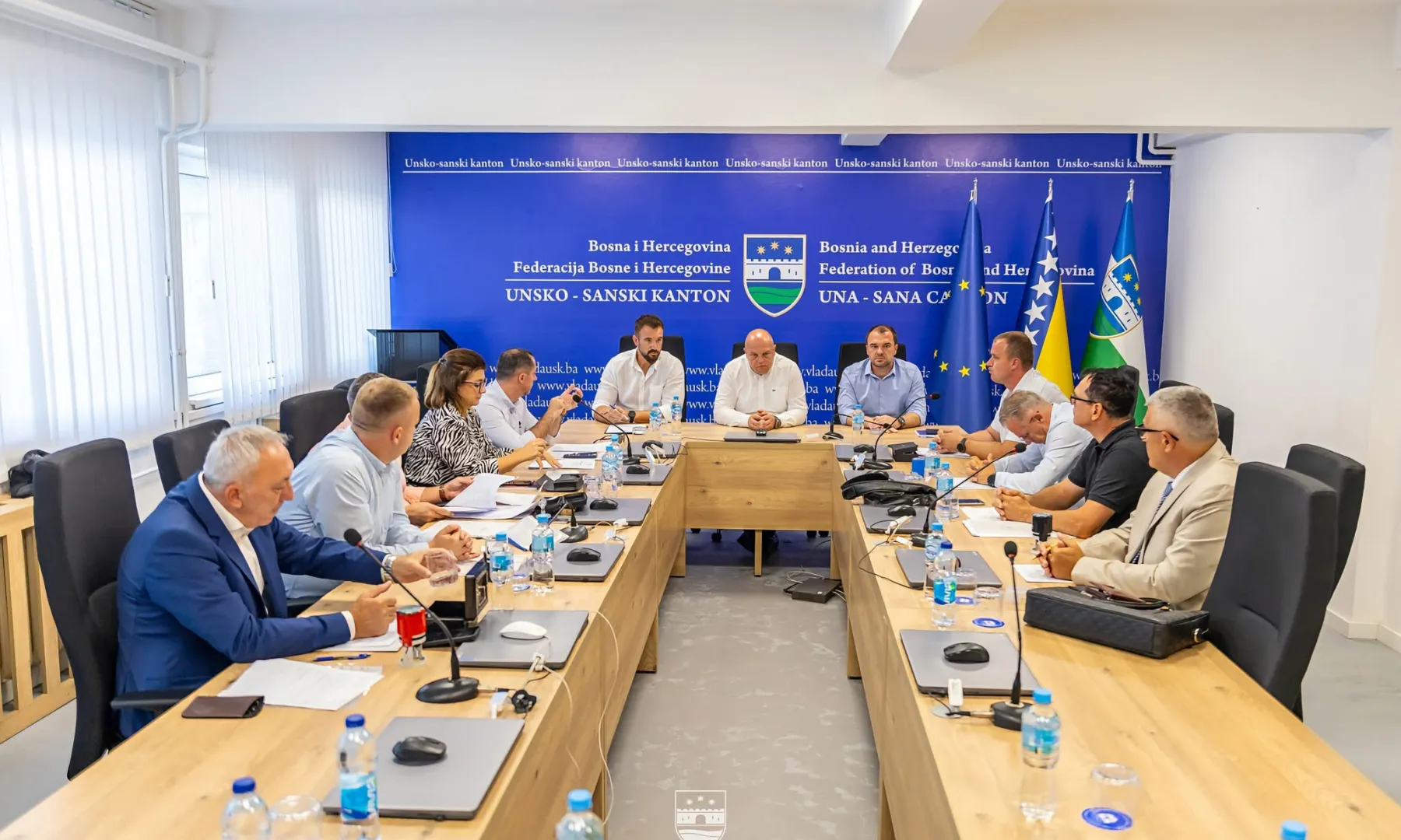 Vlada USK dijeli milione: Potpisani ugovori za projekte i nove biznise