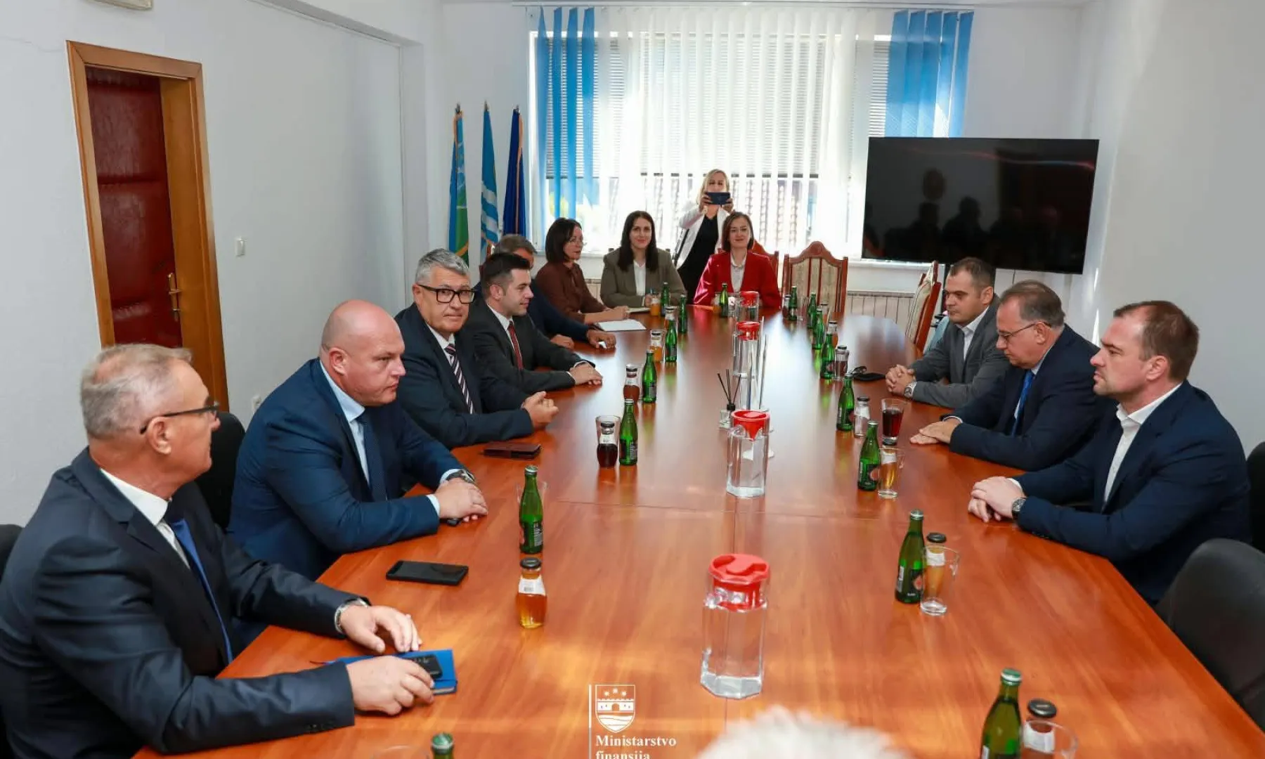 Premijeri Nikšić i Ružnić obišli kapitalne projekte u Velikoj Kladuši, uključujući novi Vatrogasni dom vrijedan četiri miliona KM
