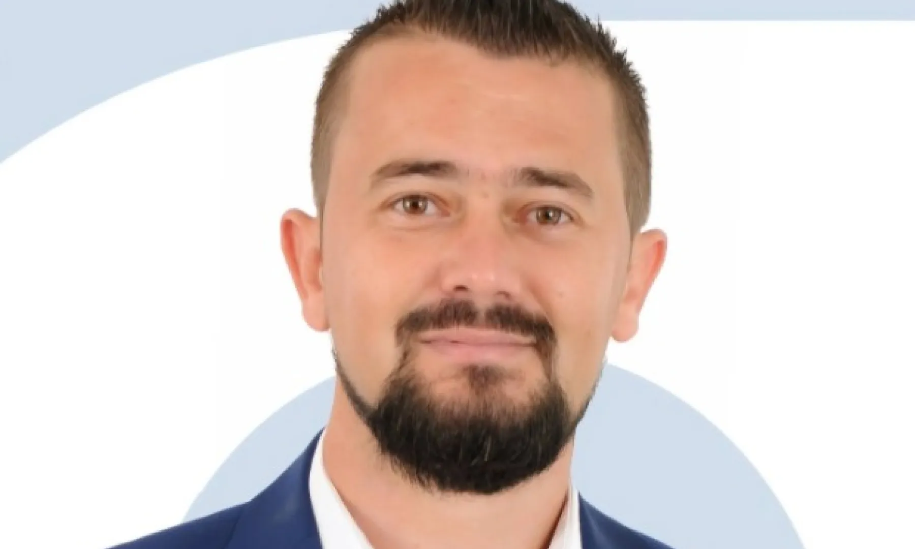 Oslobađanje ministra obrazovanja USK Denisa Osmankića uz određene mjere zabrane