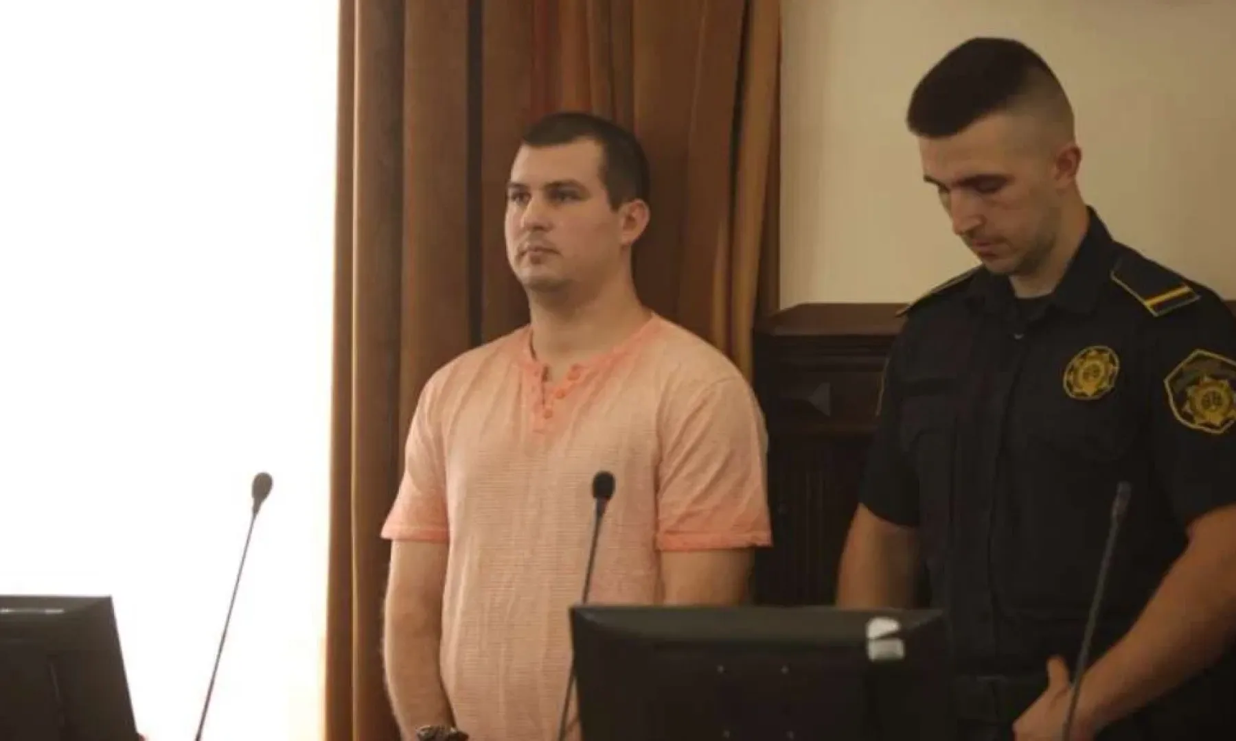 Na suđenju Anisu Kalajdžiću, obdukcija potvrdila da je Aldina Jahić ubijena hicem u glavu, dok optuženi tvrdi da je bio pod uticajem "Hajpera