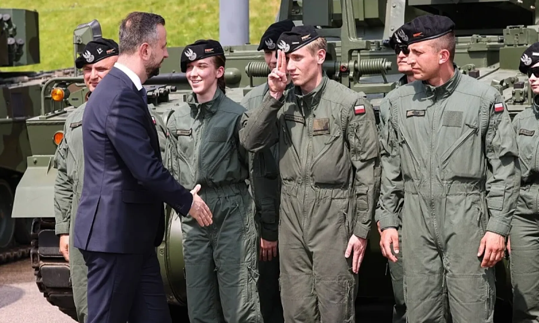 Poljska potpisuje ugovore za vojnu opremu vrijedne 16,5 milijardi eura uz podršku Evropske unije