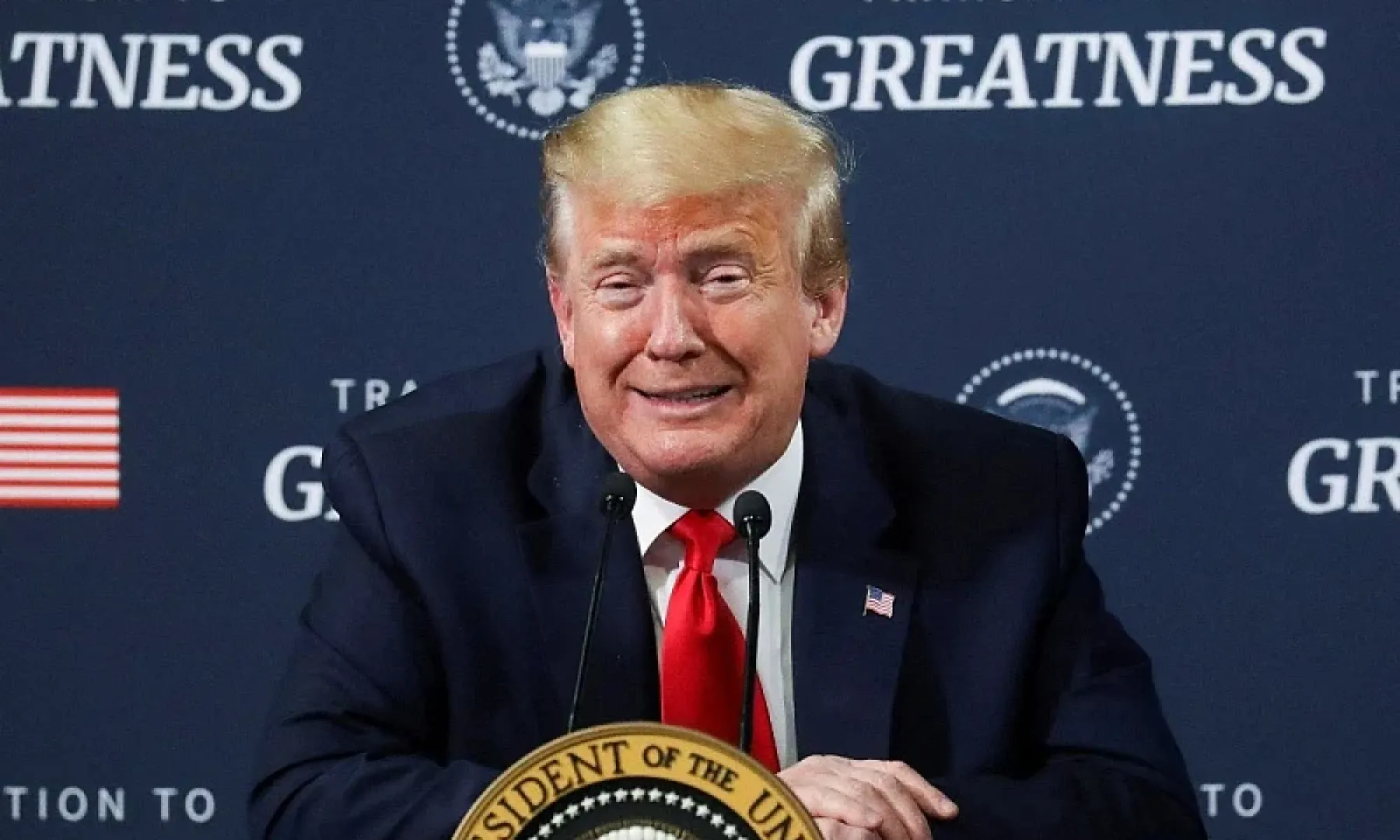 Trump smatra da je "smiješno" da SAD zadrži trenutni nivo podrške NATO-u