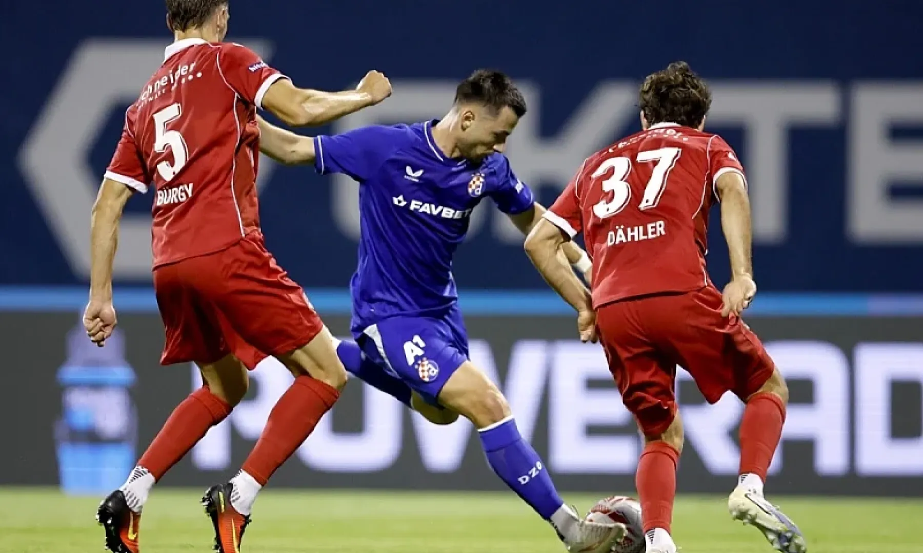 Dinamo Zagreb izborio treće kolo kvalifikacija za Ligu prvaka pobjedom nad Thunom 3:2 nakon produžetaka