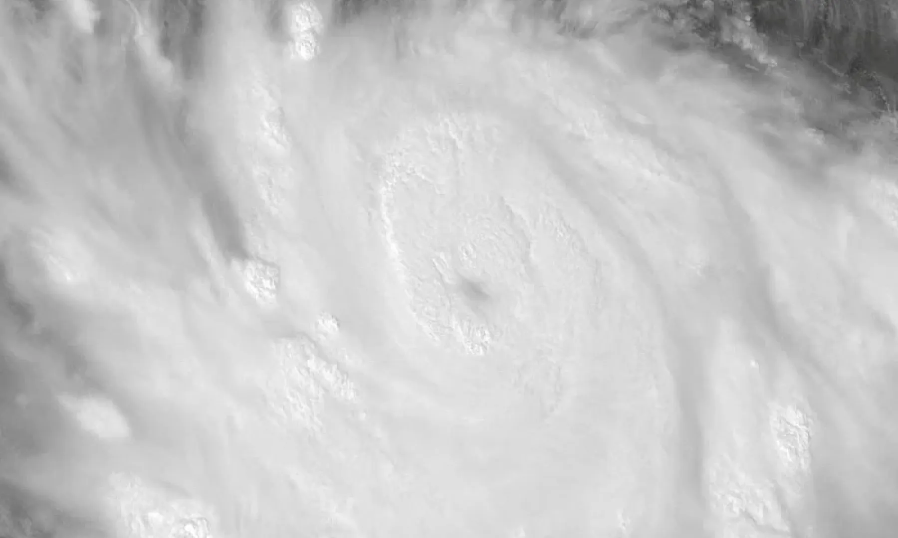 Uragan Polo dostigao petu kategoriju s vjetrovima od 285 km/h uz jugozapadnu obalu Meksika