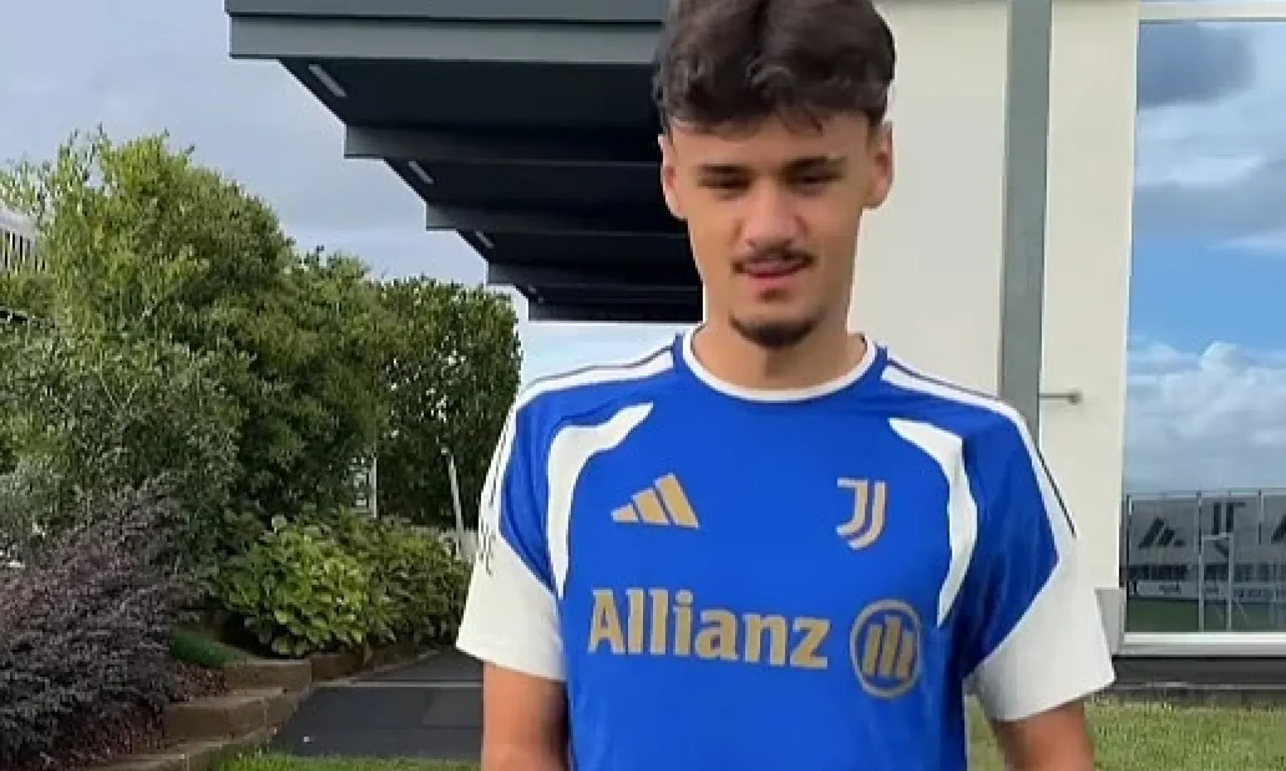 Kerim Alajbegović dobio specijalnu karticu u EA Sports FC 27 sa ocjenom 86, značajno unapređenje u odnosu na prethodnu karticu