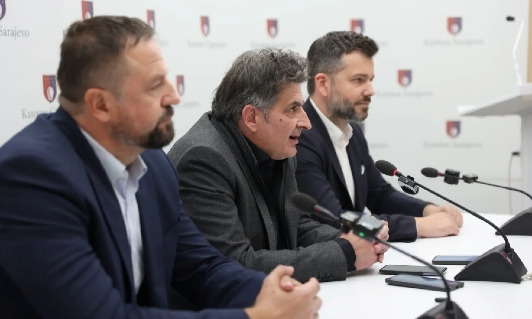 SDA, SBiH i DF razmatraju imena potencijalnih ministara za novu vladu Sarajevskog kantona