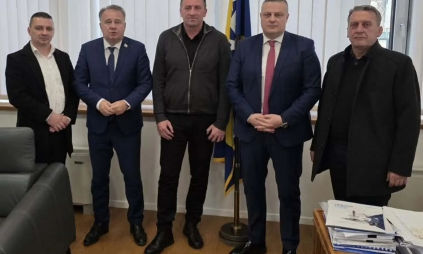 SVOJ SE SVOME RADUJE: Nikšić "jača saradnju" s političarem kojem je dva puta oduzet mandat
