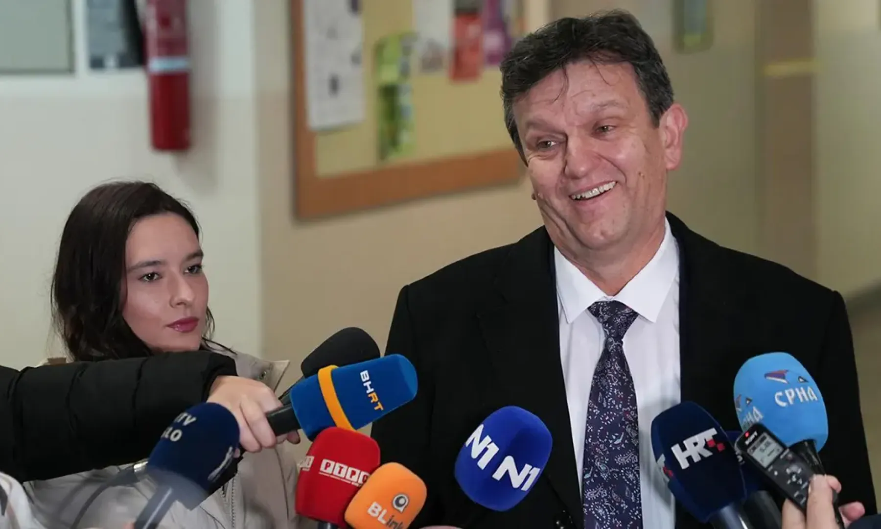 Branko Blanuša poništio odluku o isključenju Ljubiše Petrovića iz SDS-a, ali članstvo mu prestaje prema Statutu stranke