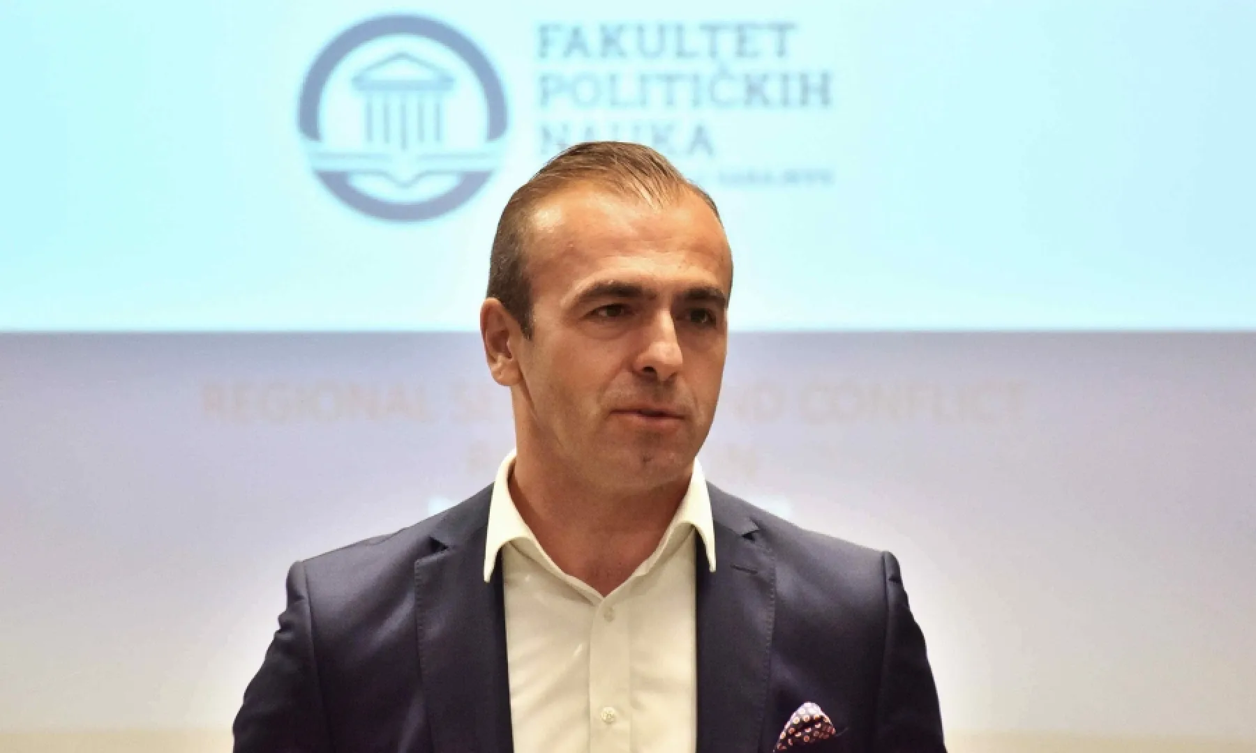 UNIVERZITETSKI PROFESOR SEAD TURČALO POJAŠNJAVA: "Izlazak iz Dejtonskog sporazuma već se dogodio"
