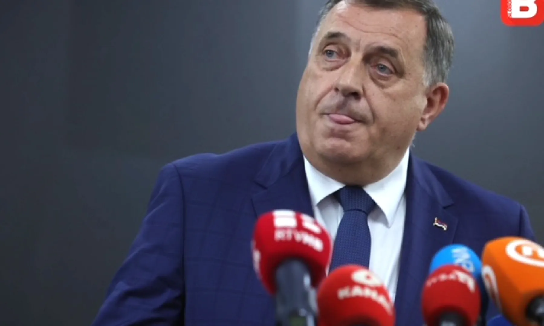 Milorad Dodik proglasio njemačkog novinara Michaela Martensa personom non grata u Republici Srpskoj zbog pitanja o Ukrajini
